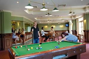 Abbey Beach Resort - Tourism Hervey Bay 11