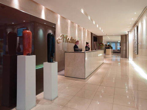 Adina Apartment Hotel Sydney - Hervey Bay Accommodation 4