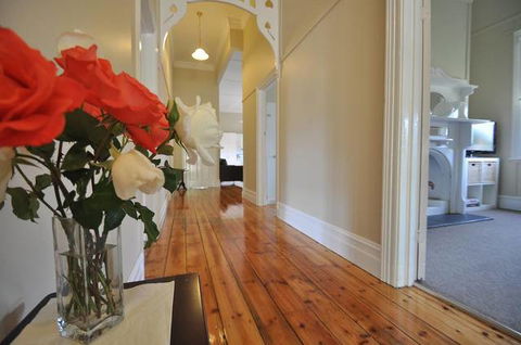 Ain Garth Self Catering Accommodation - Hervey Bay Accommodation 3