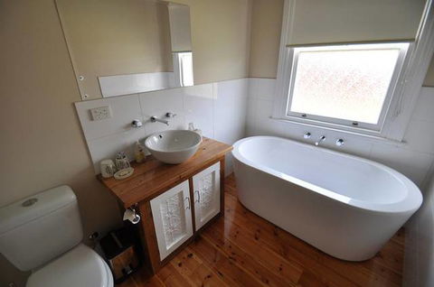 Ain Garth Self Catering Accommodation - Hervey Bay Accommodation 4