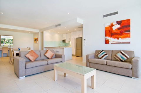 Akama Resort - Tourism Hervey Bay 1