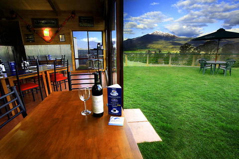 Allamar Motor Inn - Hervey Bay Accommodation 2