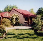 Alpine Country Cottages - Hervey Bay Accommodation