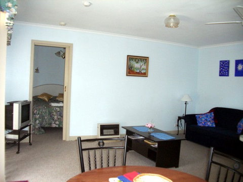 Ashwood Park Bed & Breakfast - Hervey Bay Accommodation 3