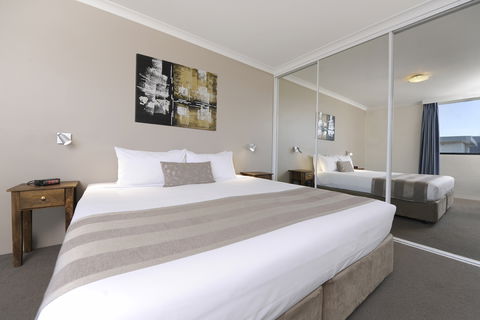Assured Waterside Apartments - Hervey Bay Accommodation 3