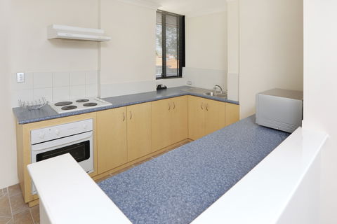Assured Waterside Apartments - Hervey Bay Accommodation 5