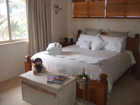 Ayr Bed And Breakfast On McIntyre - Hervey Bay Accommodation 0