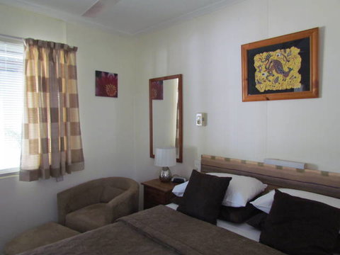 Ayr Max Motel - Hervey Bay Accommodation 0