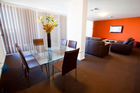 B7 Honeysuckle Apartments - Hervey Bay Accommodation 7