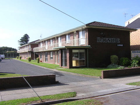 Bayside Lodge - Tourism Hervey Bay 0