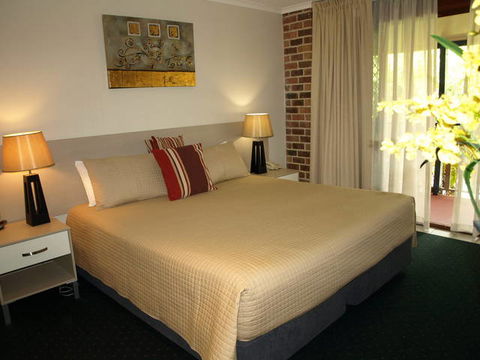 Beenleigh Yatala Motor Inn - Hervey Bay Accommodation 0