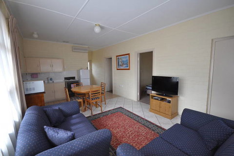 BEST WESTERN Melaleuca Motel & Apartments - Hervey Bay Accommodation 2