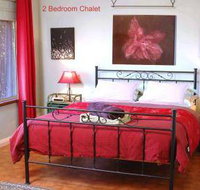 Bettenay's Lakeside Loft Spa Apartment - Hervey Bay Accommodation
