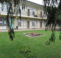 Capri Lodge Apartments - Hervey Bay Accommodation