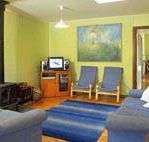 Cliff's Cottage - Hervey Bay Accommodation