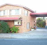 Clock Tower Motor Inn - Hervey Bay Accommodation