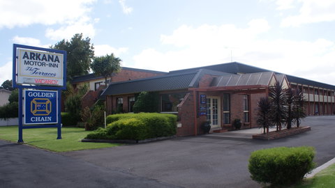 Arkana Motor Inn & Terrace Apartments - Hervey Bay Accommodation 3