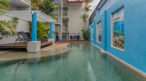 Macrossan House Boutique Holiday Apartments - Tourism Hervey Bay 4