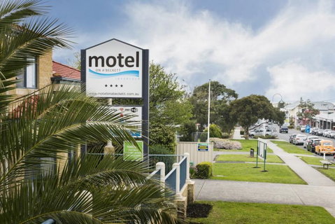 Motel On A Beckett - Tourism Hervey Bay 8