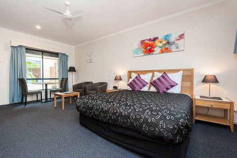 Motel On A Beckett - Tourism Hervey Bay 3