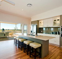 Cornwallis House - Hervey Bay Accommodation