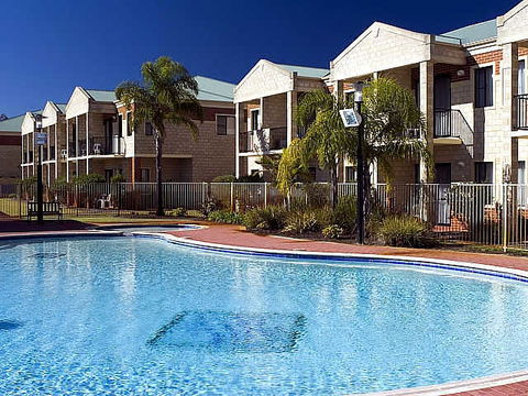 Country Comfort Inter City Hotel & Apartments - Hervey Bay Accommodation 0