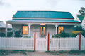 'Cuddle Doon' Cottages B&B - Tourism Hervey Bay 0