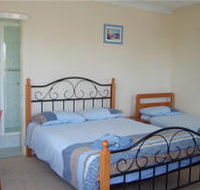 Beale's BedFish  Breakfast - Hervey Bay Accommodation