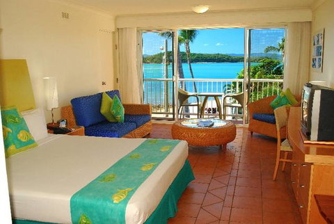 Daydream Island Resort & Spa - Tourism Hervey Bay 1