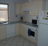Dolphin Rise  Dolphin Rest - Hervey Bay Accommodation