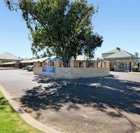 Drakesbrook Hotel - Hervey Bay Accommodation