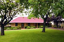 Goat Square Cottages - Hervey Bay Accommodation 5