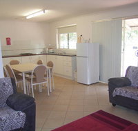 Golden Chain Margaret River Country Cottages - Hervey Bay Accommodation