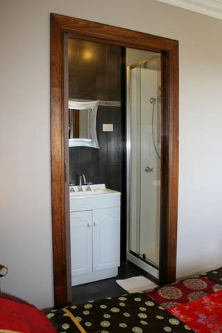 Golden Embers Apartments And B & B - Hervey Bay Accommodation 1