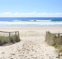 Golden Riviera Beach Resort - Hervey Bay Accommodation