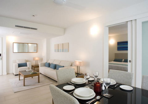 Grand Mercure Rockford Esplanade - Hervey Bay Accommodation 2