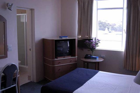 Greenwich Inn Motel - Hervey Bay Accommodation 0
