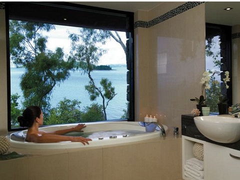 Hamilton Island Private Apartments - Hervey Bay Accommodation 2