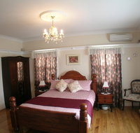 Johnstone's on Oxley Bed  Breakfast - Hervey Bay Accommodation