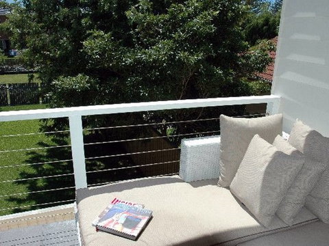 Joylaine Beach House - Hervey Bay Accommodation 1