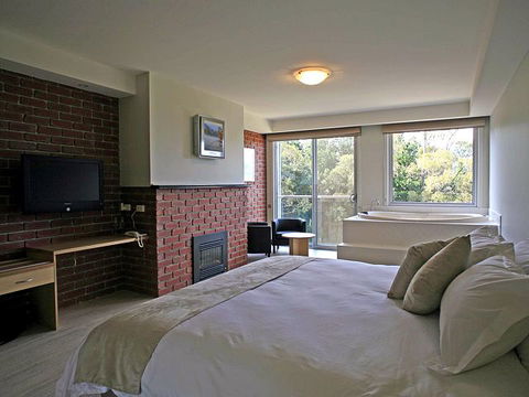 Macedon Ranges Hotel & Spa - Tourism Hervey Bay 2