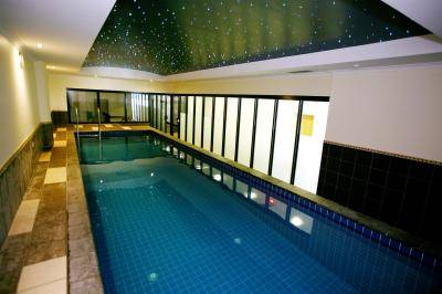Mackay Grande Suites - Hervey Bay Accommodation 1