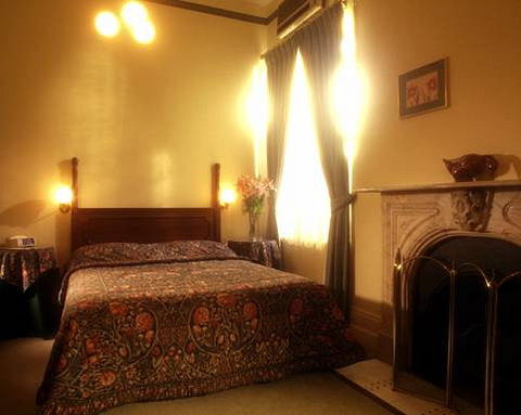 Magnolia Court Boutique Hotel - Hervey Bay Accommodation 2