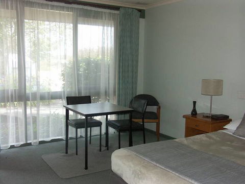 Melaleuca Motel - Hervey Bay Accommodation 1