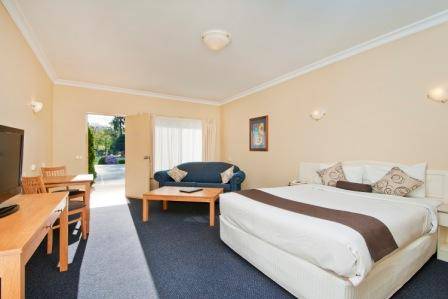 Nagambie Waterfront Motel - Hervey Bay Accommodation 0