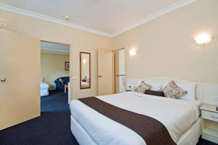 Nagambie Waterfront Motel - Hervey Bay Accommodation 4