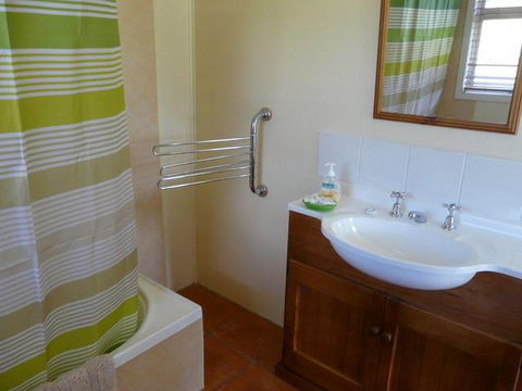 Oaklea Bed And Breakfast & Cottages - Hervey Bay Accommodation 4