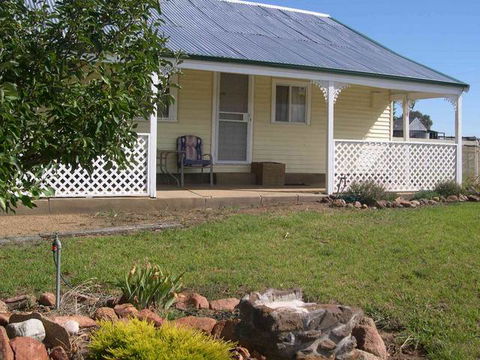 Old Redbank Farmholiday - Hervey Bay Accommodation 1