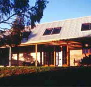 Otago Cottage  Otago Bungalow - Hervey Bay Accommodation