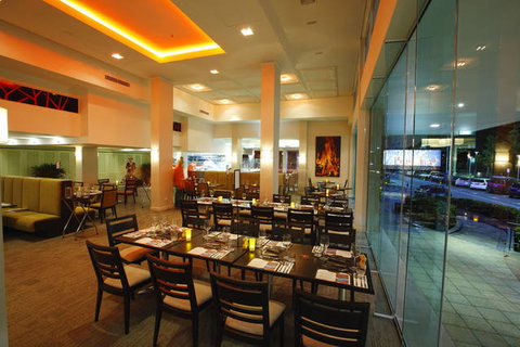 Pacific Hotel Cairns - Hervey Bay Accommodation 1